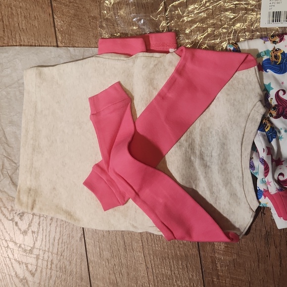 Nickelodeon 4pc Shimmer and Shine PJ Set - Picture 4 of 8